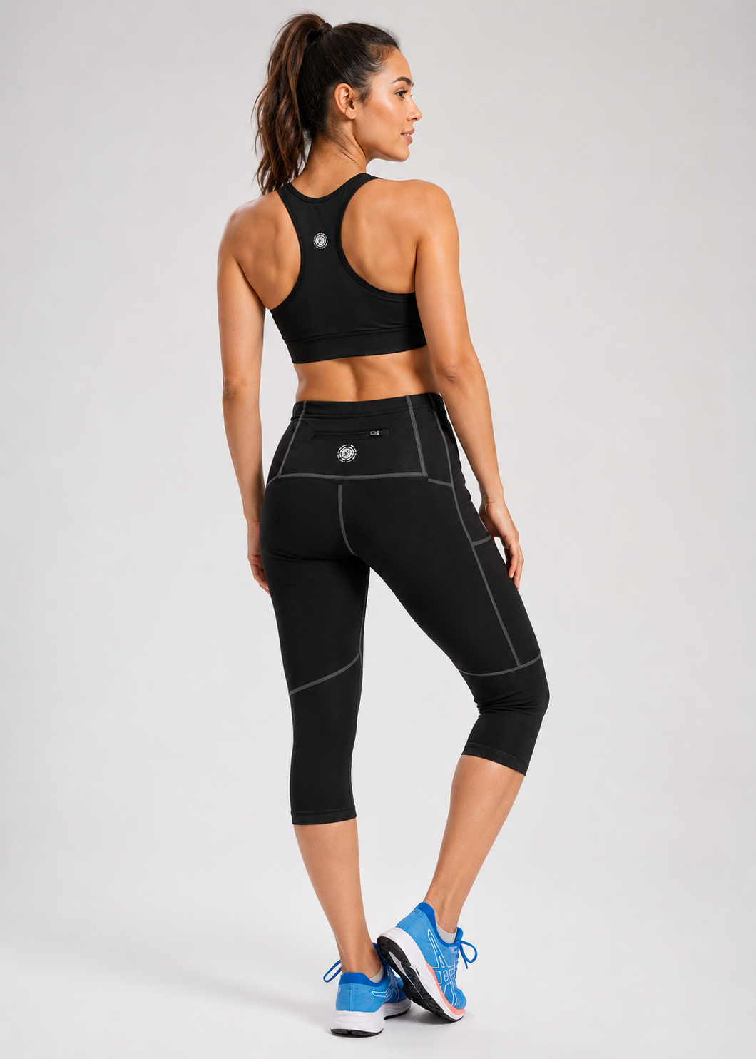 Women's Pro Spirit Capri Running Tights Ebony